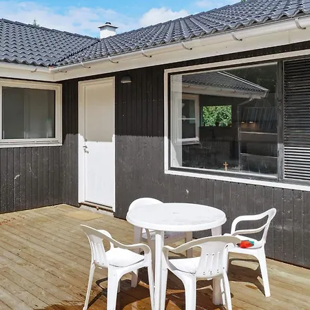 Tatil Evi 8 Person In Melby